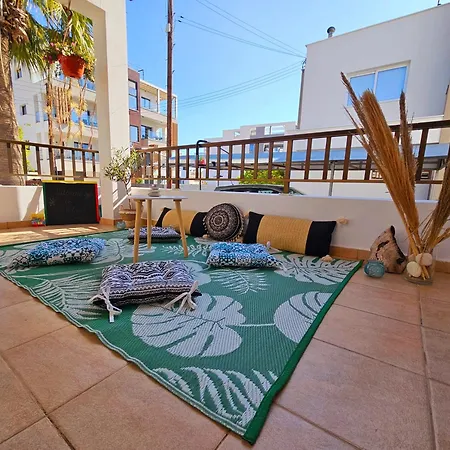 3 Palms * Pafos