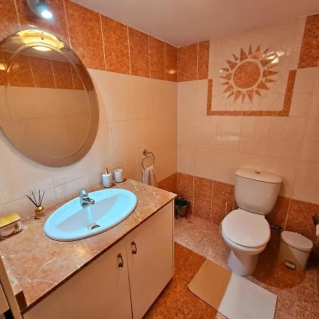 Apartment 3 Palms *