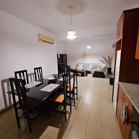 3 Palms Paphos