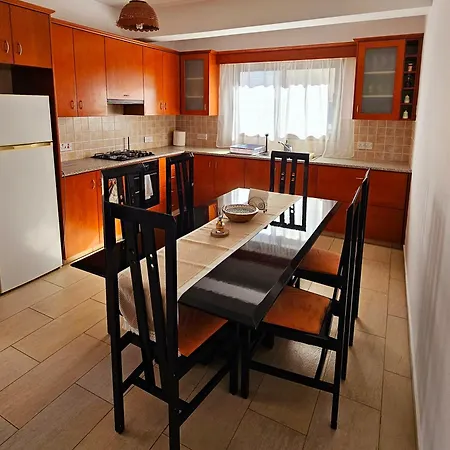 Apartment 3 Palms